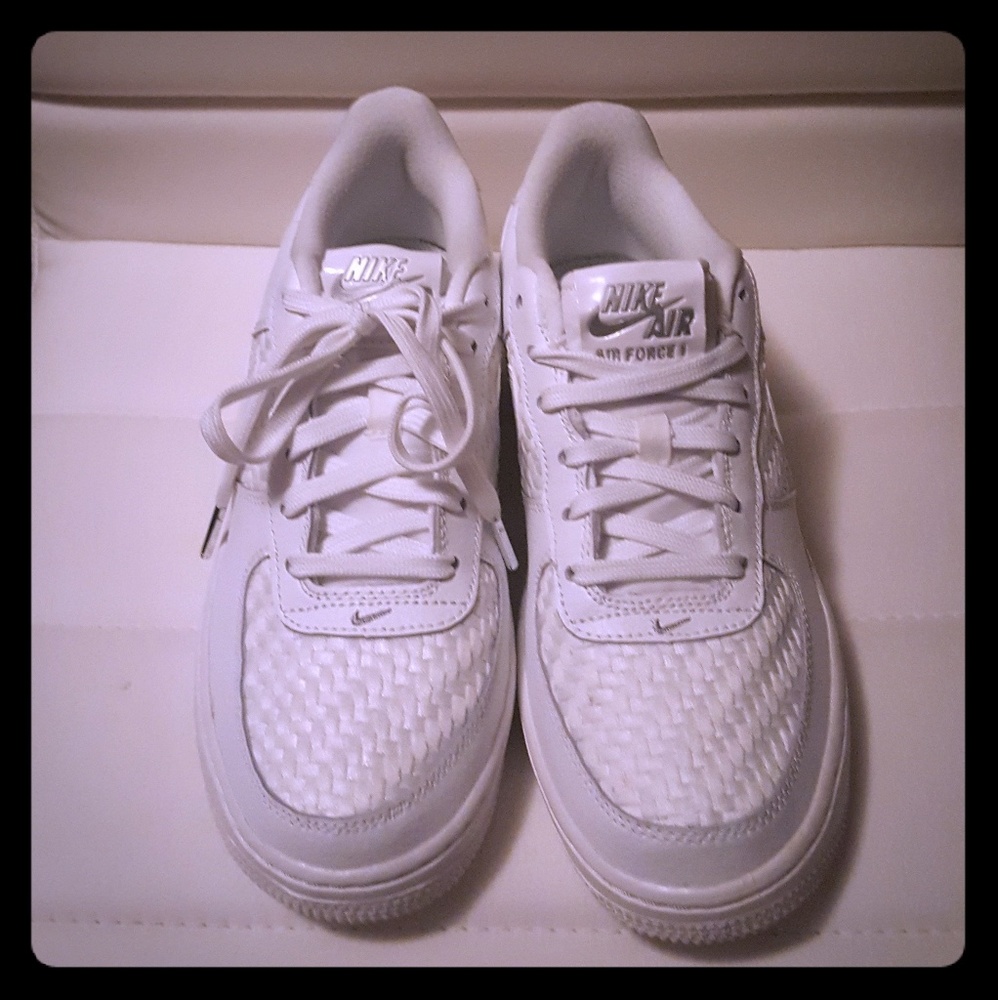 Nike Air Force 1 LV8(GS)